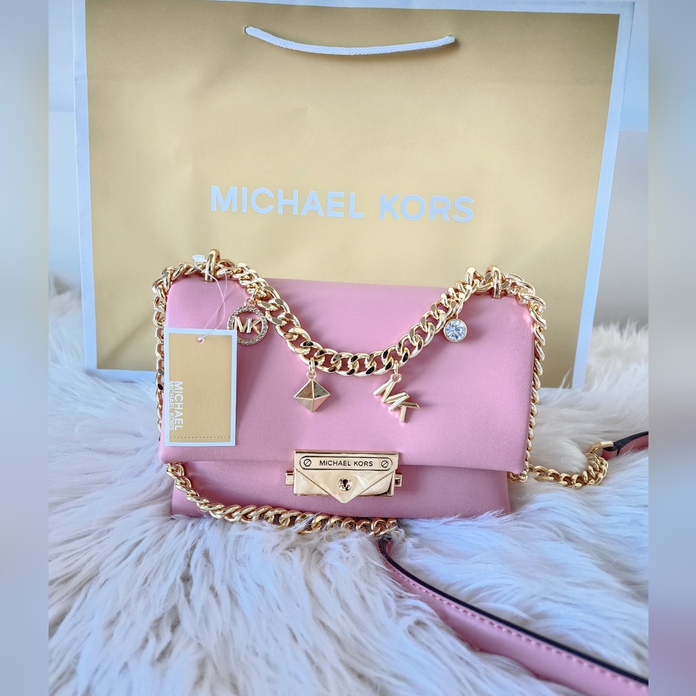 🎀 Michael Kors Crossbody original brand new with tag No Negociable